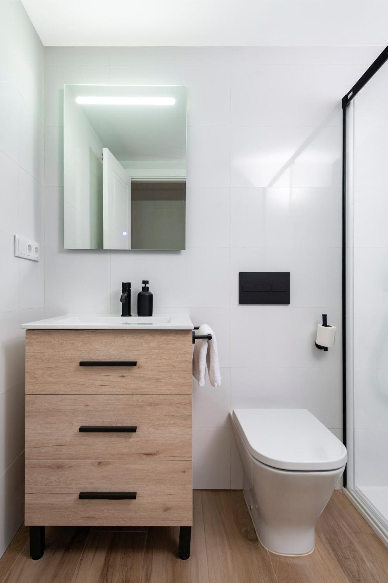 Magno Apartments Real De La Carreteria Sevilla Dış mekan fotoğraf